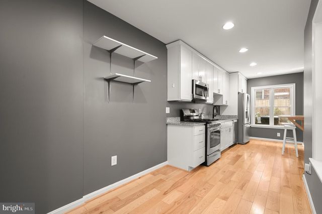33 E HAMBURG ST, Baltimore, MD 21230