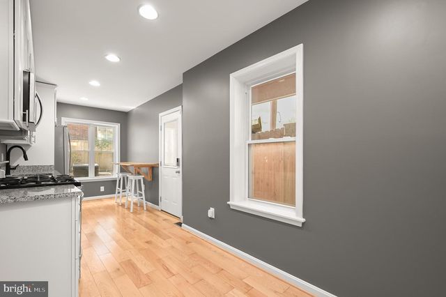 33 E HAMBURG ST, Baltimore, MD 21230