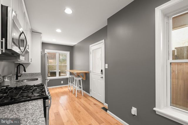 33 E HAMBURG ST, Baltimore, MD 21230