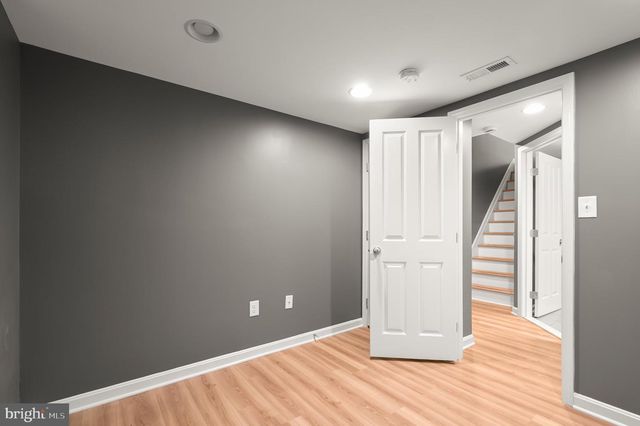33 E HAMBURG ST, Baltimore, MD 21230
