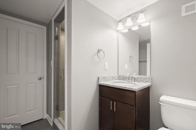 33 E HAMBURG ST, Baltimore, MD 21230