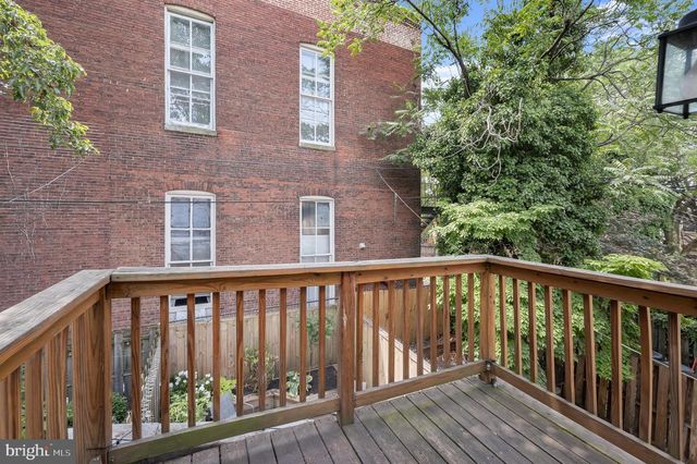 33 E HAMBURG ST, Baltimore, MD 21230
