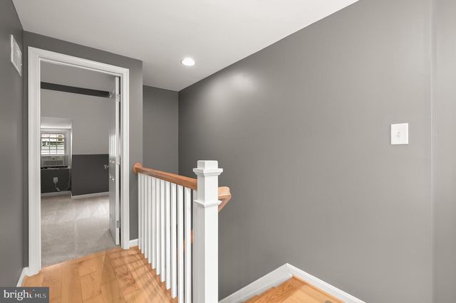 33 E HAMBURG ST, Baltimore, MD 21230