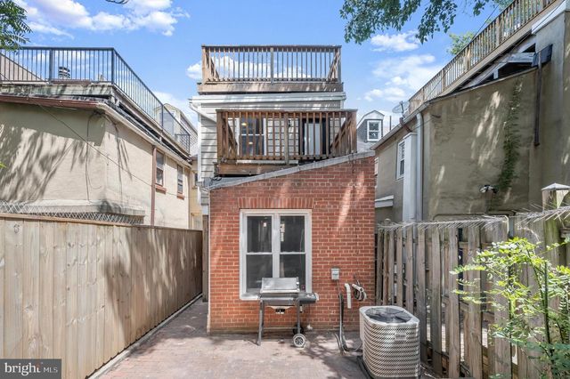 33 E HAMBURG ST, Baltimore, MD 21230