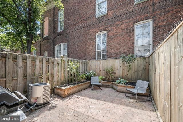 33 E HAMBURG ST, Baltimore, MD 21230