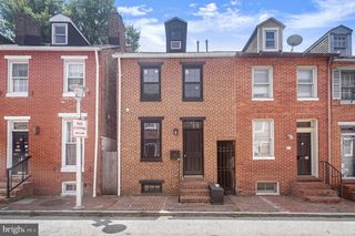 33 E HAMBURG ST, Baltimore, MD 21230