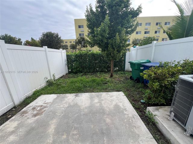 1045 NW 4th Ter 1045, Florida City, FL 33034