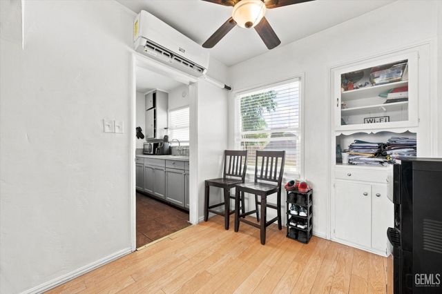 1609 El Ralfo Drive, Bakersfield, CA 93304
