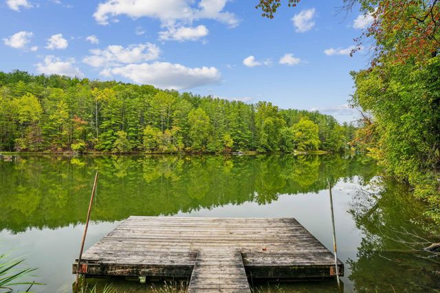 4 Hide-A-Way Hills Lane, Sugar Grove, OH 43155