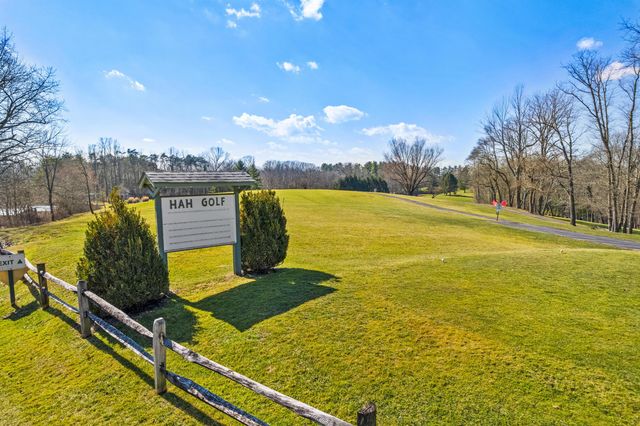 4 Hide-A-Way Hills Lane, Sugar Grove, OH 43155