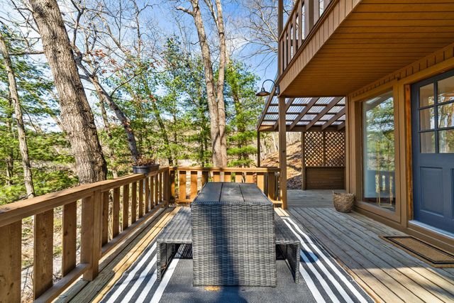 4 Hide-A-Way Hills Lane, Sugar Grove, OH 43155