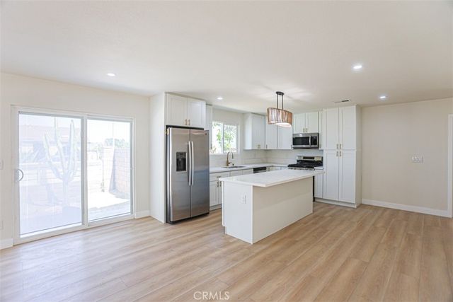 2452 E Brenda, West Covina, CA 91792