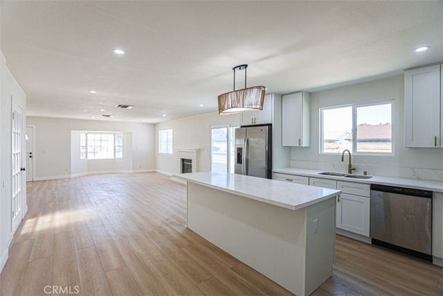 2452 E Brenda, West Covina, CA 91792