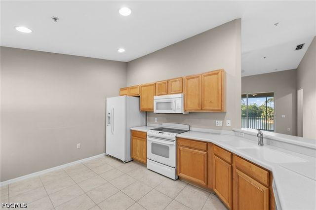 10344 Whispering Palms DR 1904, Fort Myers, FL 33913
