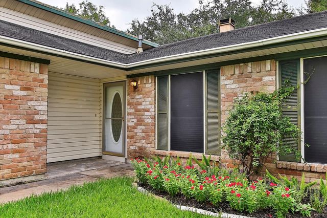 2027 Goodwin Drive, Katy, TX 77493