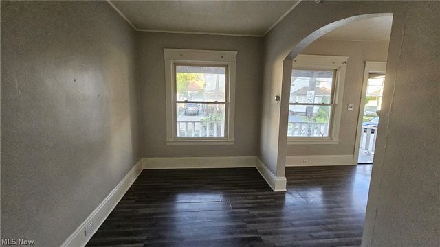 3850 W 17th Street, Cleveland, OH 44109