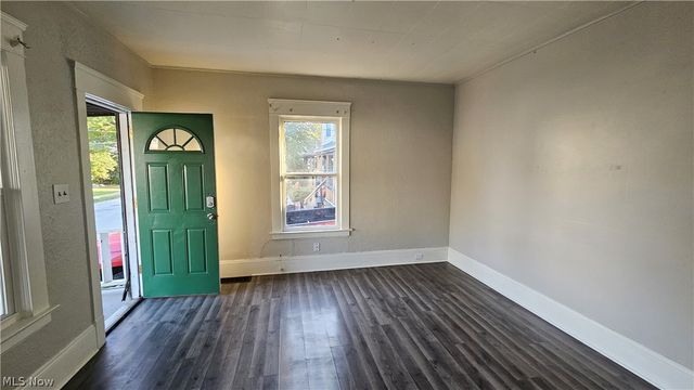 3850 W 17th Street, Cleveland, OH 44109