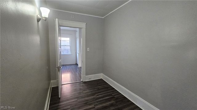 3850 W 17th Street, Cleveland, OH 44109