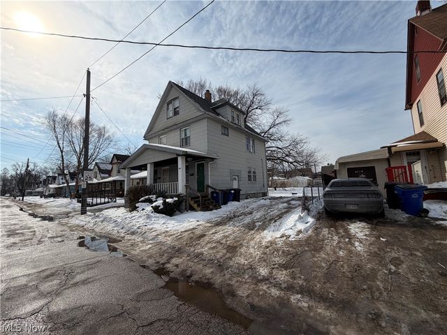 3850 W 17th Street, Cleveland, OH 44109