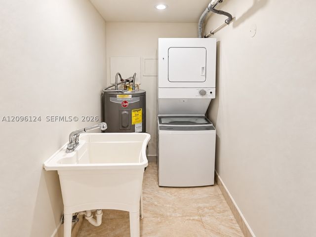 3884 NW 2nd St 1, Miami, FL 33126