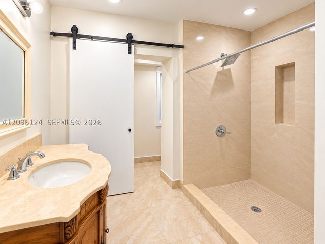 3884 NW 2nd St 1, Miami, FL 33126