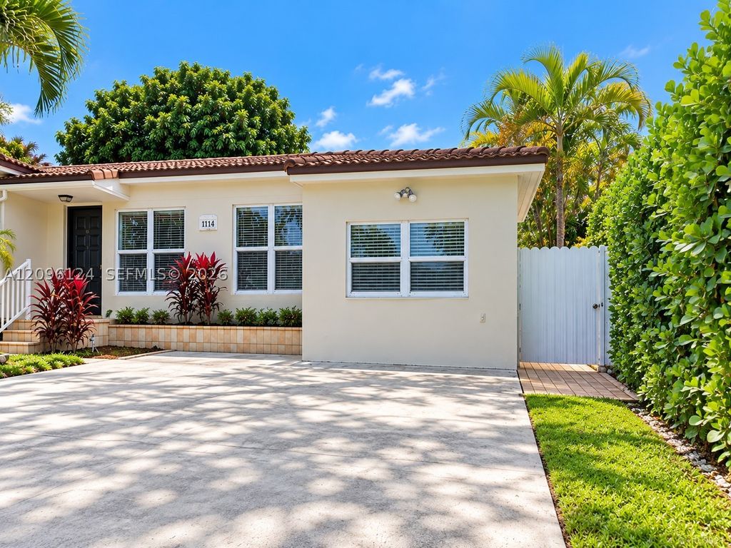3884 NW 2nd St 1, Miami, FL 33126