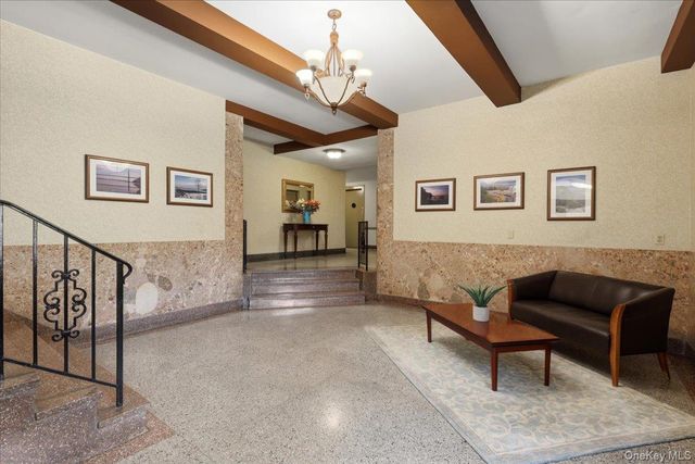 555 Broadway 1A, Hastings-on-hudson, NY 10706
