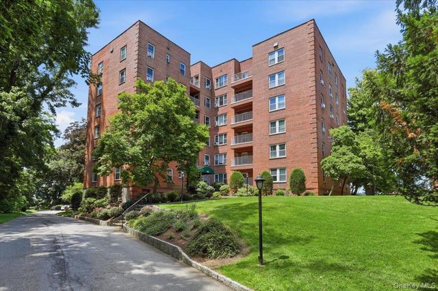 555 Broadway 1A, Hastings-on-hudson, NY 10706
