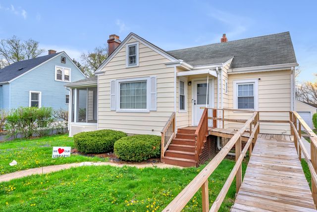 5770 Jackson Street, Merrillville, IN 46410