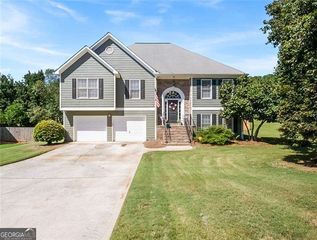 40 Hunters Trail, Dallas, GA 30157
