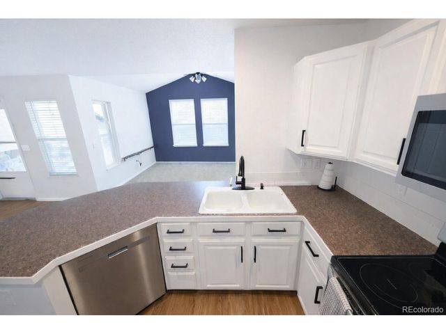 248 Habitat Cir, Windsor, CO 80550