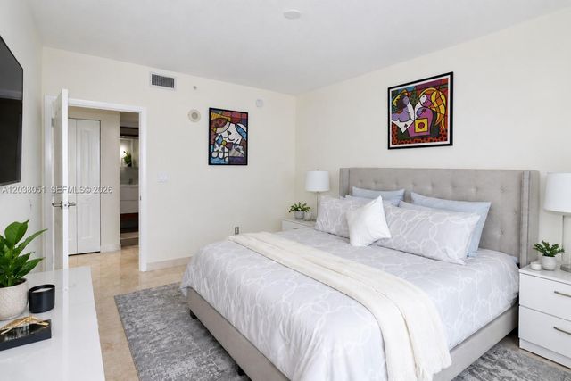 110 Washington Avenue 1512, Miami Beach, FL 33139
