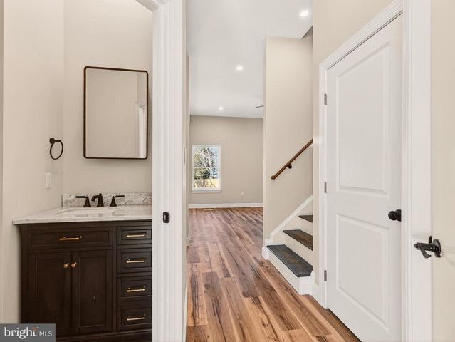 8 SALEM AVE, Newfield, NJ 08344