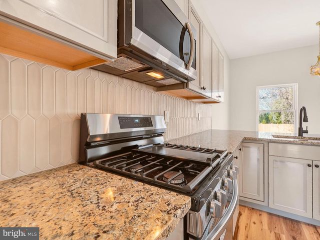 8 SALEM AVE, Newfield, NJ 08344