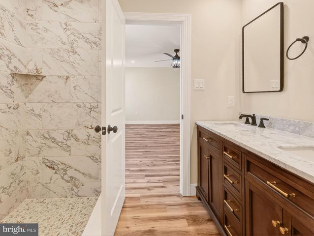 8 SALEM AVE, Newfield, NJ 08344