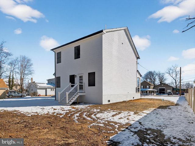 8 SALEM AVE, Newfield, NJ 08344