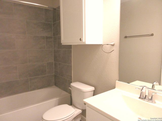 917 Cypress Mill, New Braunfels, TX 78130