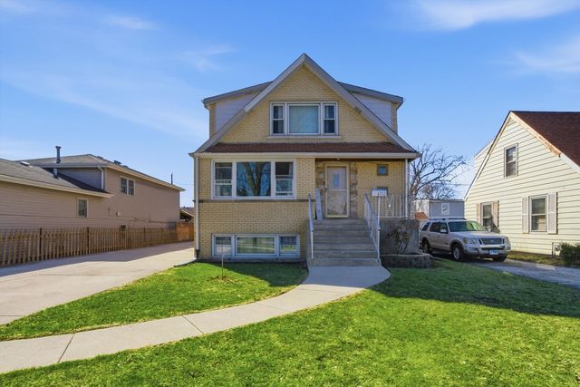 4752 S Lotus Avenue, Chicago, IL 60638