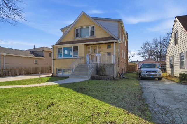 4752 S Lotus Avenue, Chicago, IL 60638