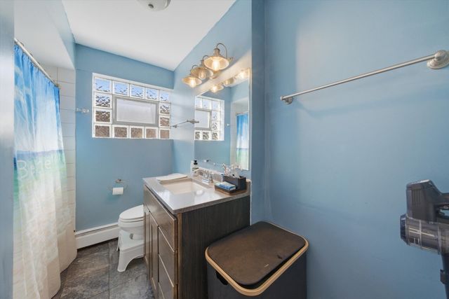 4752 S Lotus Avenue, Chicago, IL 60638