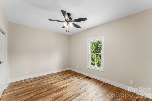 2456 Saratoga Run 58, Morganton, NC 28655