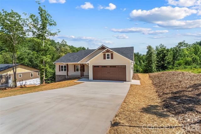 2456 Saratoga Run 58, Morganton, NC 28655