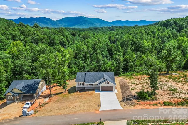 2456 Saratoga Run 58, Morganton, NC 28655