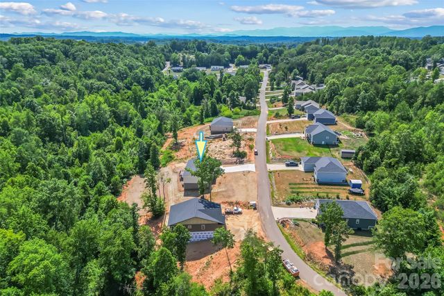 2456 Saratoga Run 58, Morganton, NC 28655