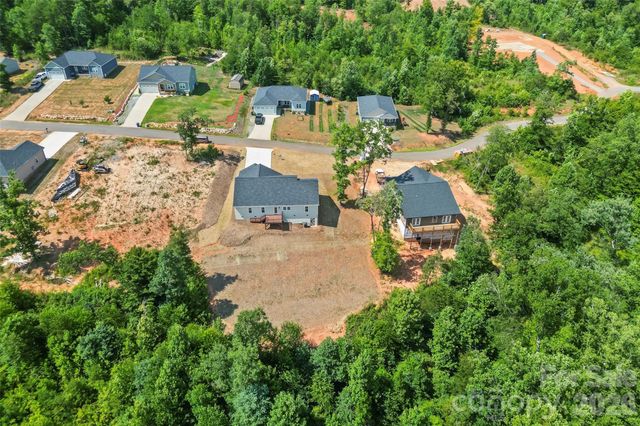 2456 Saratoga Run 58, Morganton, NC 28655