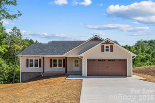 2456 Saratoga Run 58, Morganton, NC 28655