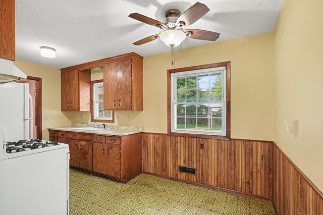 14669 Danbury Avenue W, Rosemount, MN 55068