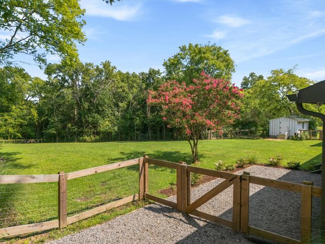 6234 Les Waggoner Rd, Franklin, TN 37067