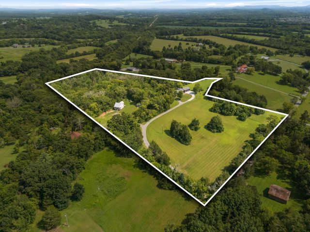 6234 Les Waggoner Rd, Franklin, TN 37067