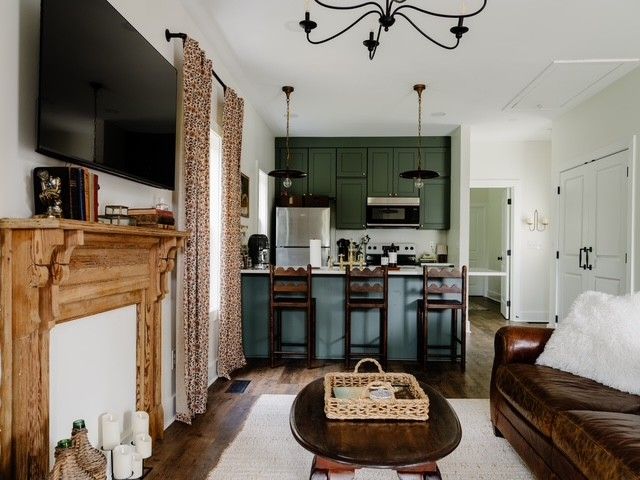 6234 Les Waggoner Rd, Franklin, TN 37067